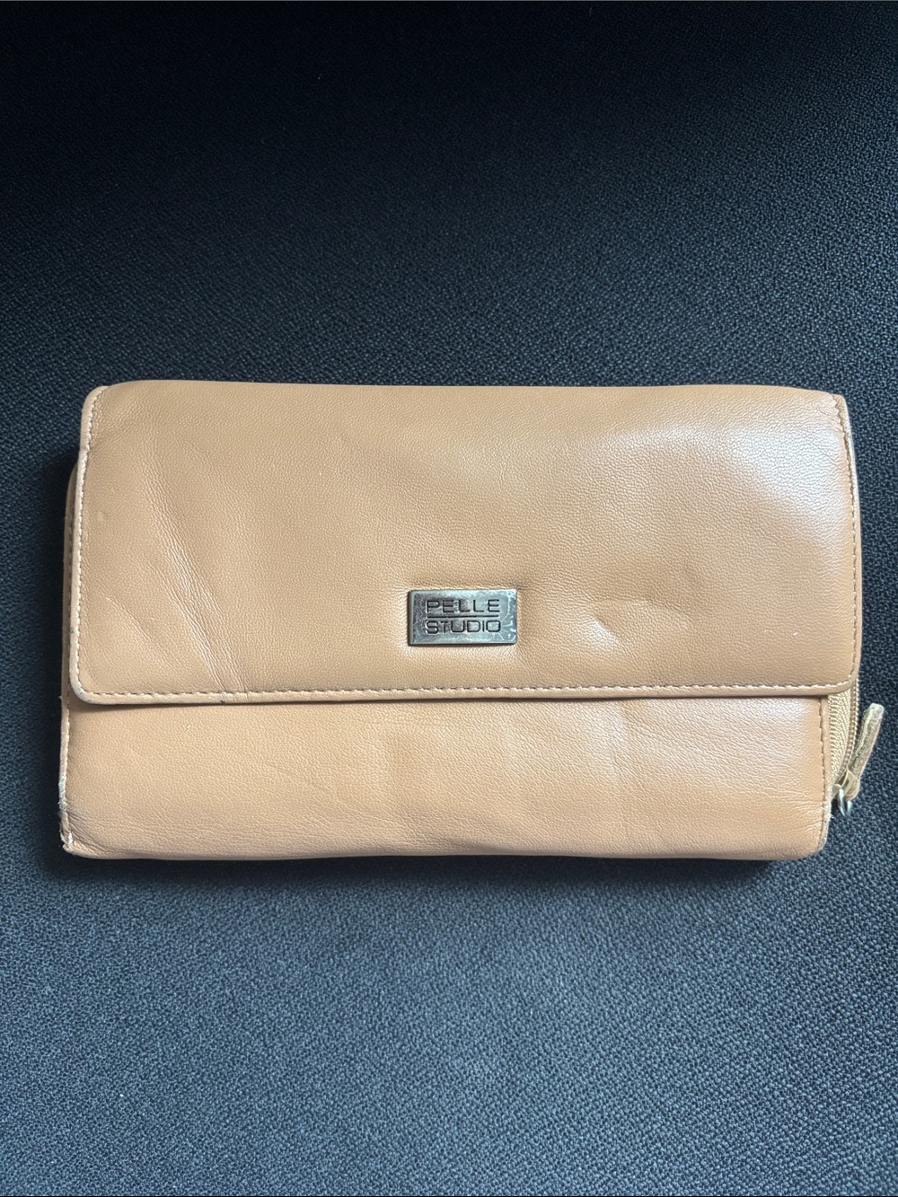 Pelle Studio Beige Leather Wallet with Metal Logo